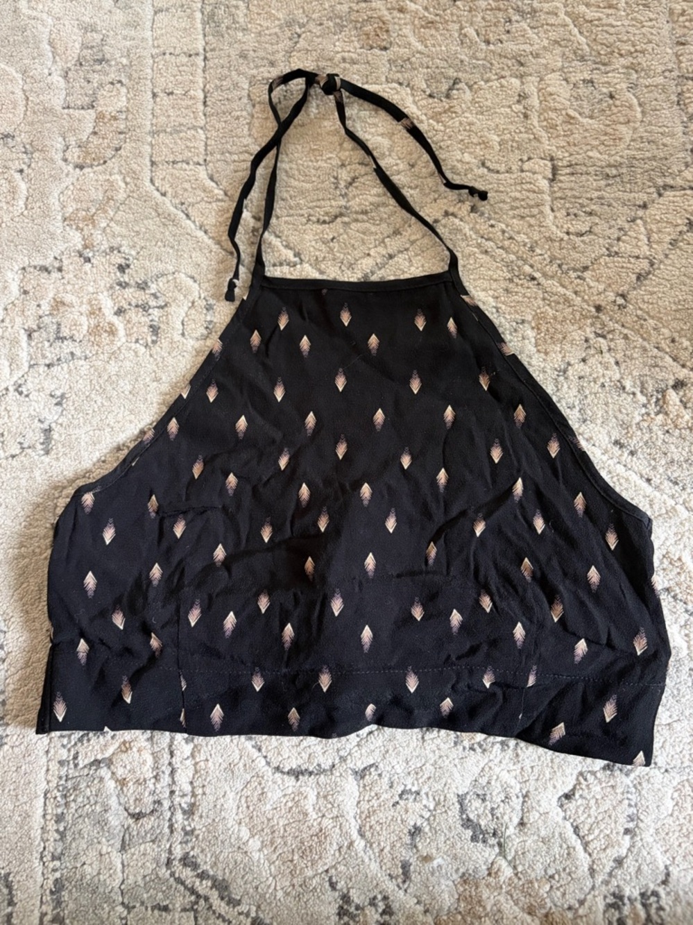 Aritzia Sunday Best Halter Top. Tie neck/tie back.